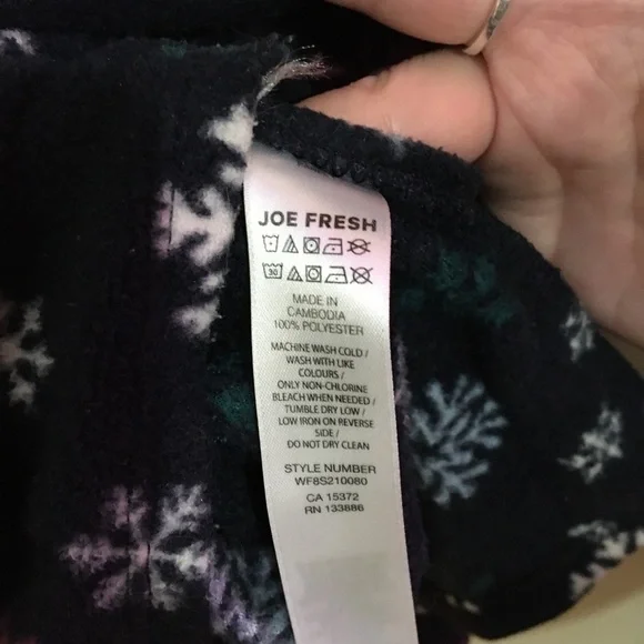 Women's Snowflake Patterned Jacket - Picture 3 of 5